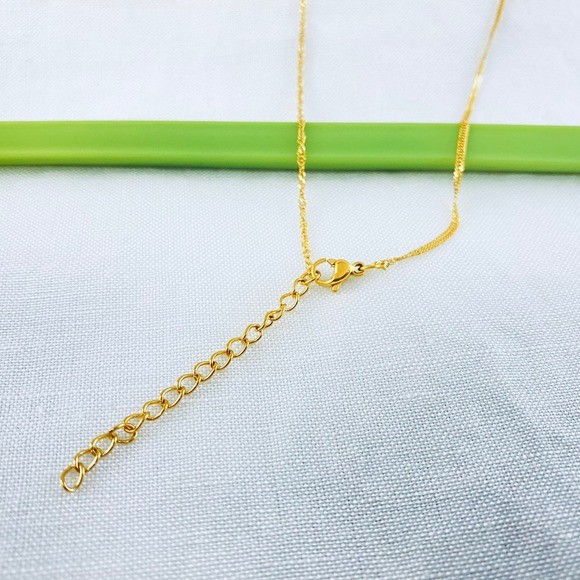 18K Yellow Gold Plated Stainless Steel Twisted Water Wave Chain Necklace - Picture 7 of 11